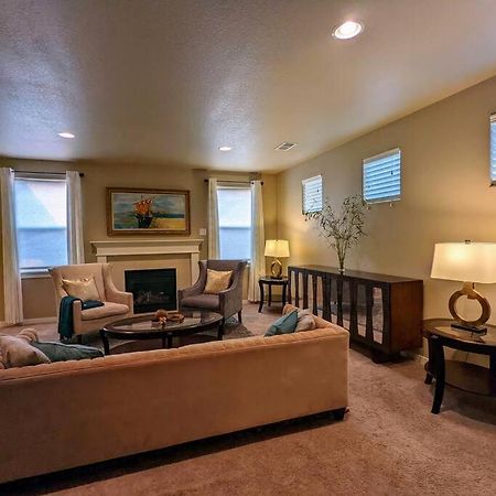 Spacious 3-Bedroom Home With Outdoor Space 유진 외부 사진